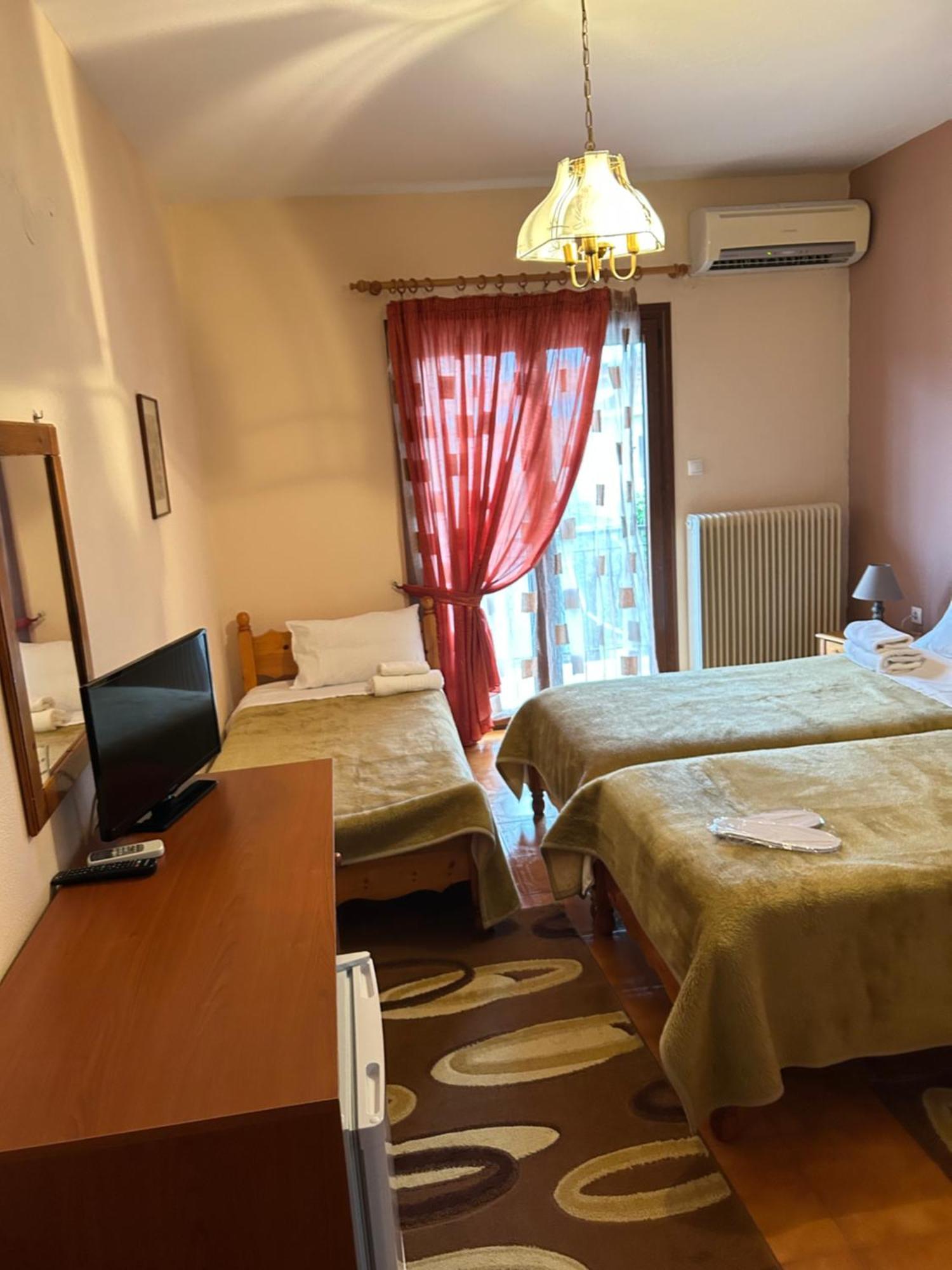 Hotel Aoos Конитса Экстерьер фото